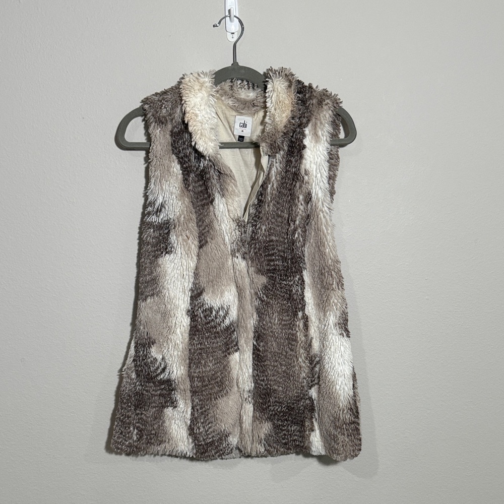 CAbi Women's Faux Fur Vest - Brown and Cream